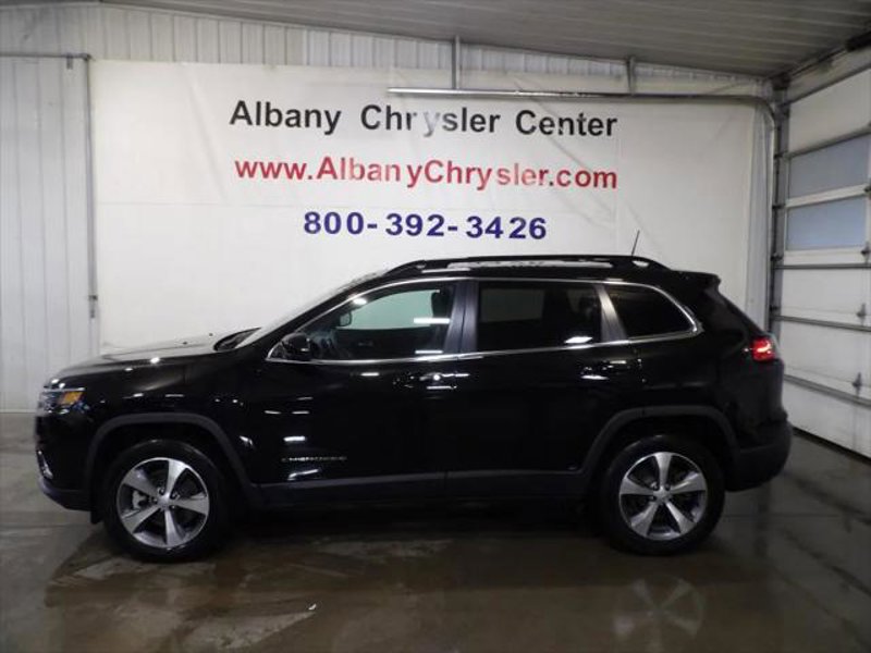 Certified 2022 Jeep Cherokee Limited image 1