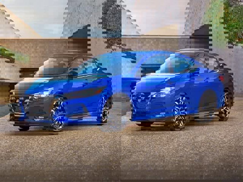 Used 2022 Nissan Sentra SV image 1