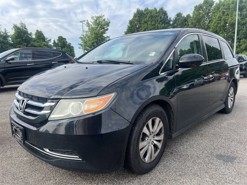 Used 2016 Honda Odyssey SE image 1