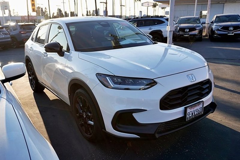 Certified 2023 Honda HR-V Sport image 1
