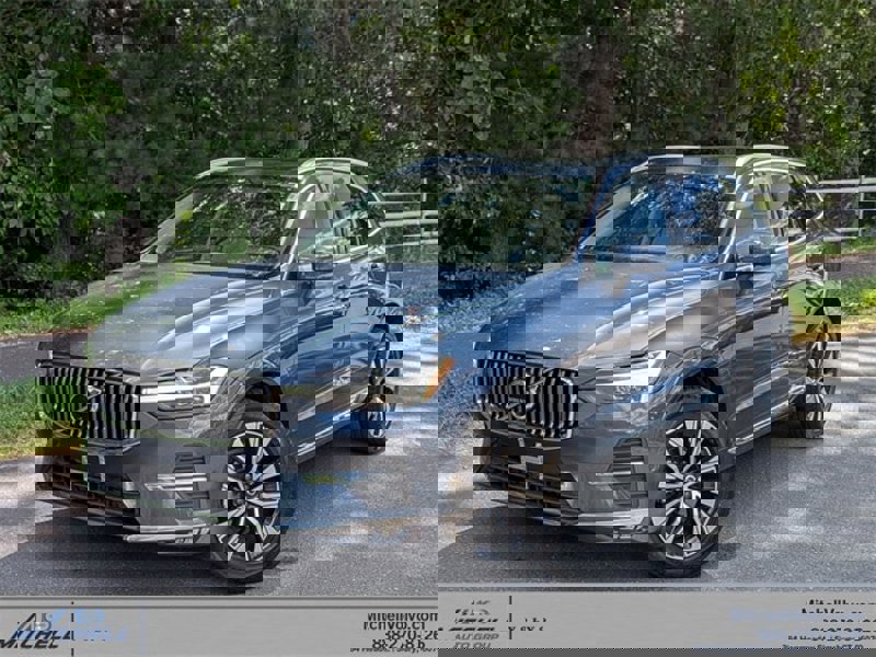 Certified 2023 Volvo XC60 B5 Plus w/ Climate Package image 1