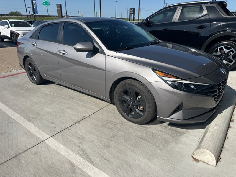 Certified 2021 Hyundai Elantra SEL w/ Cargo Package image 1