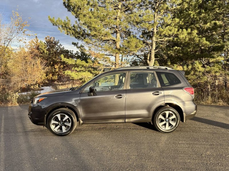 Used 2017 Subaru Forester 2.5i Premium image 1