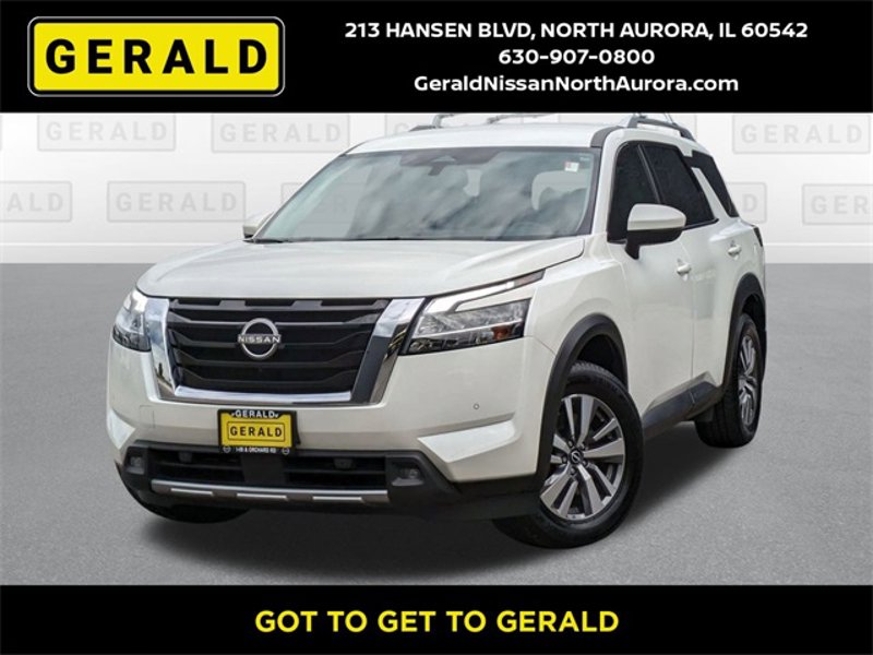 Certified 2022 Nissan Pathfinder SL image 1