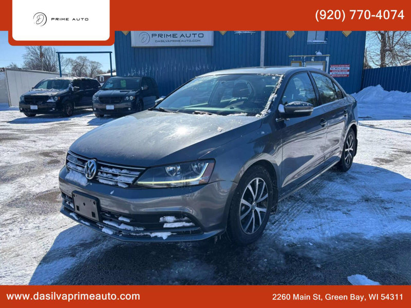 Used 2017 Volkswagen Jetta SE image 1