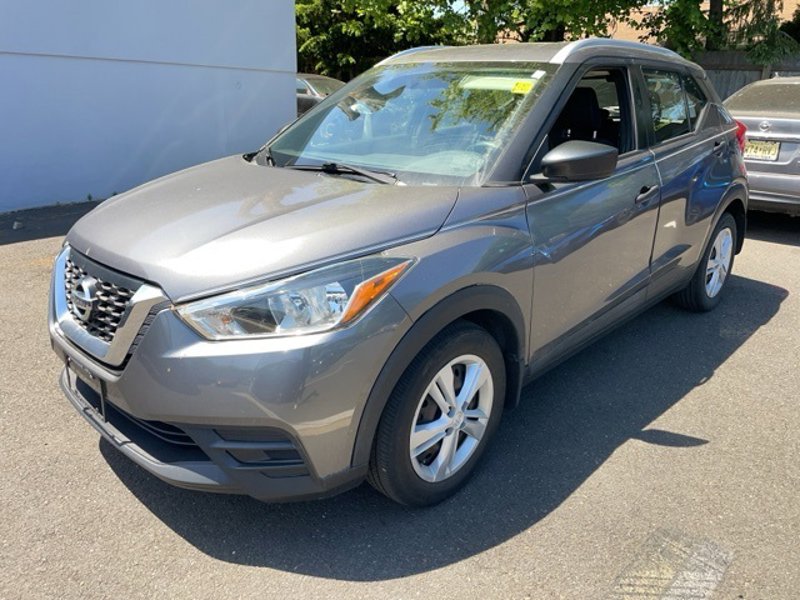 Certified 2019 Nissan Kicks S image 1