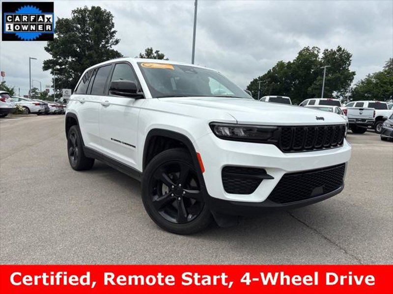 Certified 2023 Jeep Grand Cherokee Altitude image 1