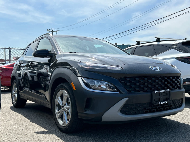 Certified 2023 Hyundai Kona SEL image 1