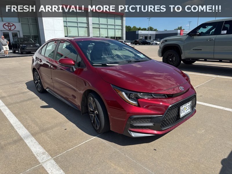 Used 2022 Toyota Corolla SE image 1