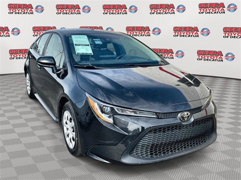 Used 2022 Toyota Corolla LE image 1