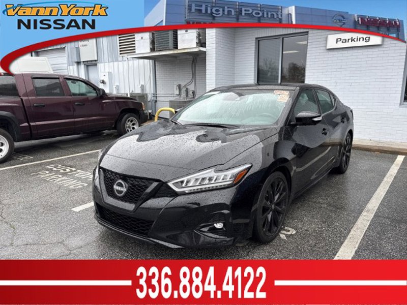 Certified 2023 Nissan Maxima SR w/ Sport Mat Group image 1