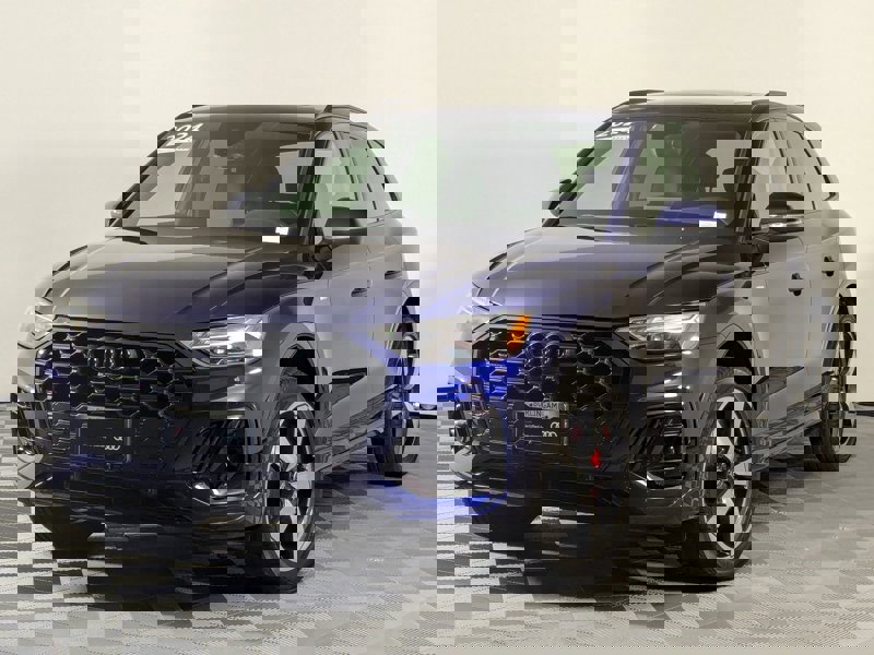 Certified 2024 Audi Q5 2.0T Premium Plus w/ Premium Plus Package image 1