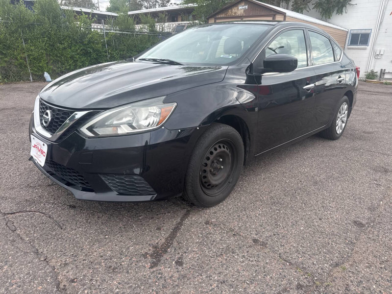 Used 2017 Nissan Sentra SV image 1