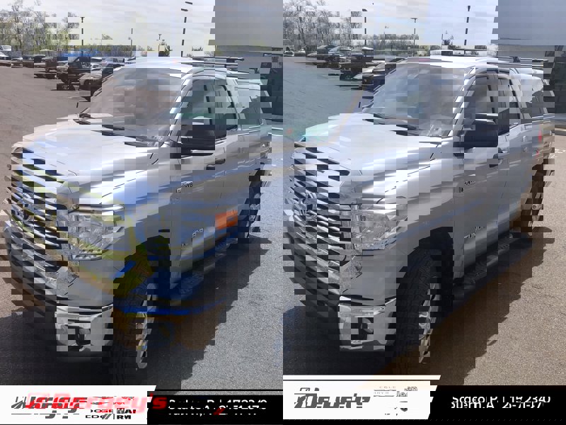 Used 2016 Toyota Tundra SR5 image 1
