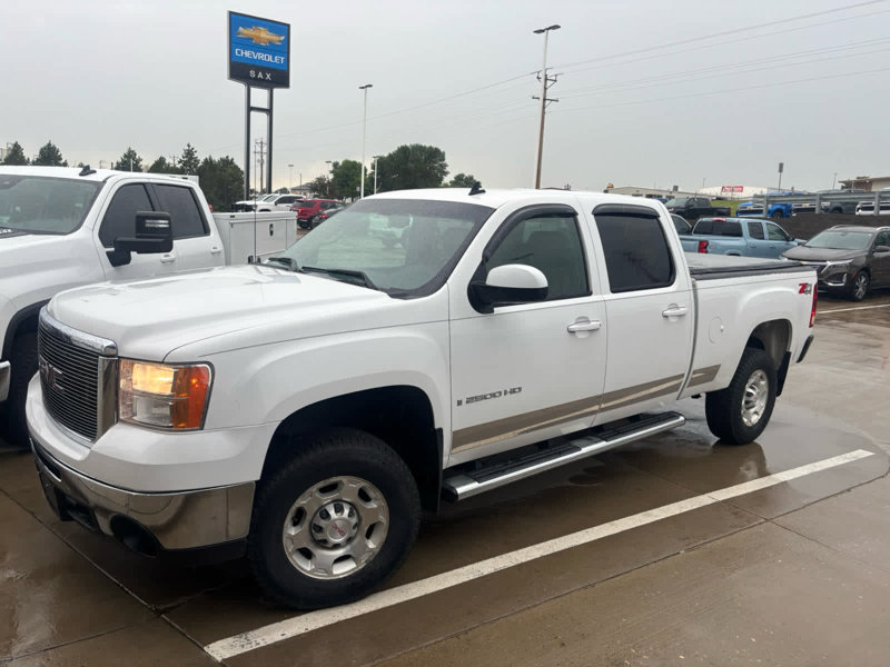 Used 2008 GMC Sierra 2500 SLT w/ Z71 Off-Road Package image 1