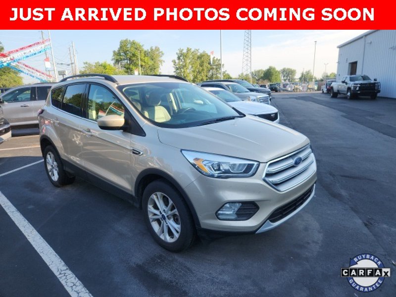 Used 2018 Ford Escape SEL image 1