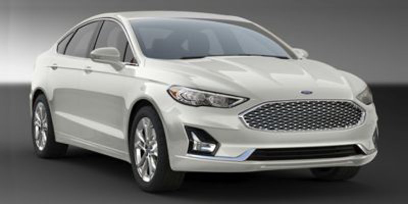 Used 2019 Ford Fusion SEL image 1