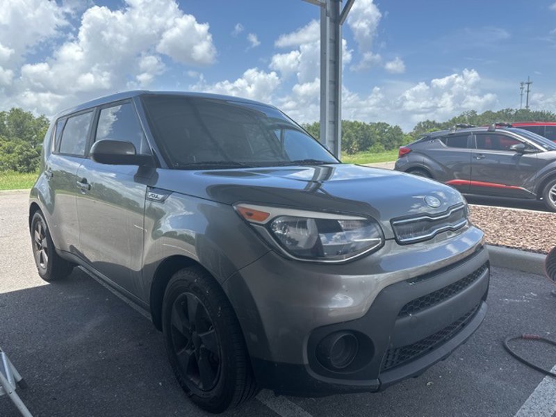 Certified 2017 Kia Soul image 1