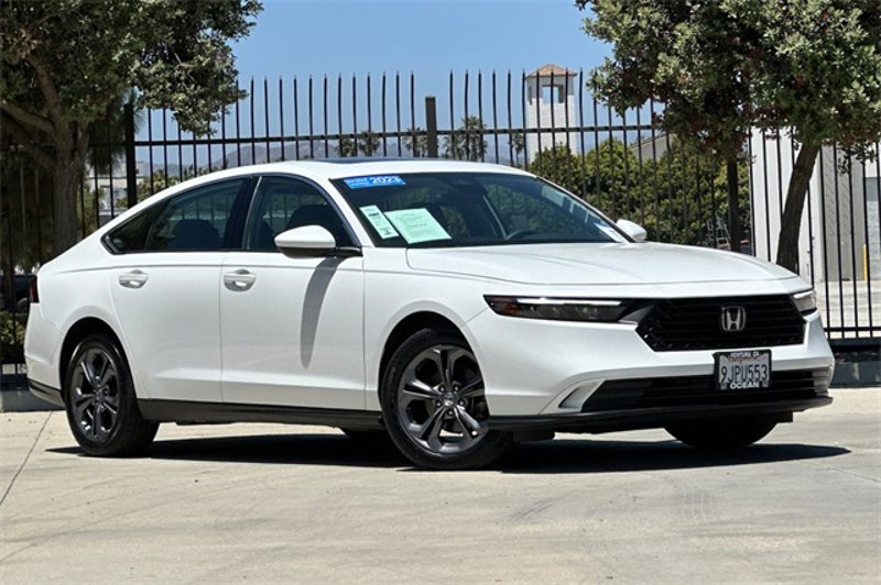 Certified 2023 Honda Accord EX image 1