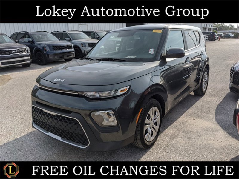 Certified 2022 Kia Soul LX image 1