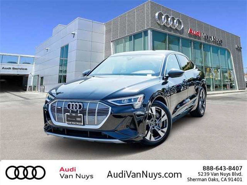Certified 2023 Audi e-tron Premium Plus image 1