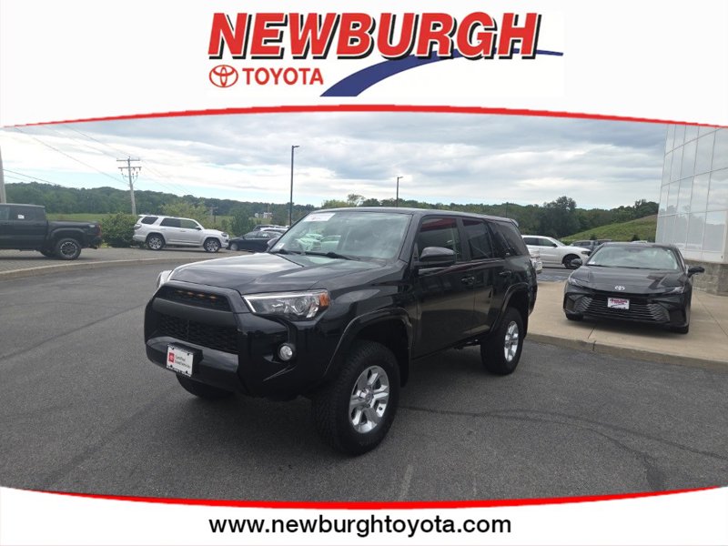 Certified 2018 Toyota 4Runner SR5 image 1