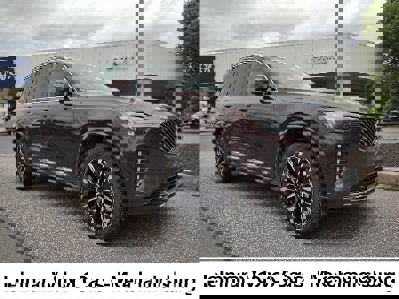 Certified 2025 Volvo XC90 B5 Plus image 1