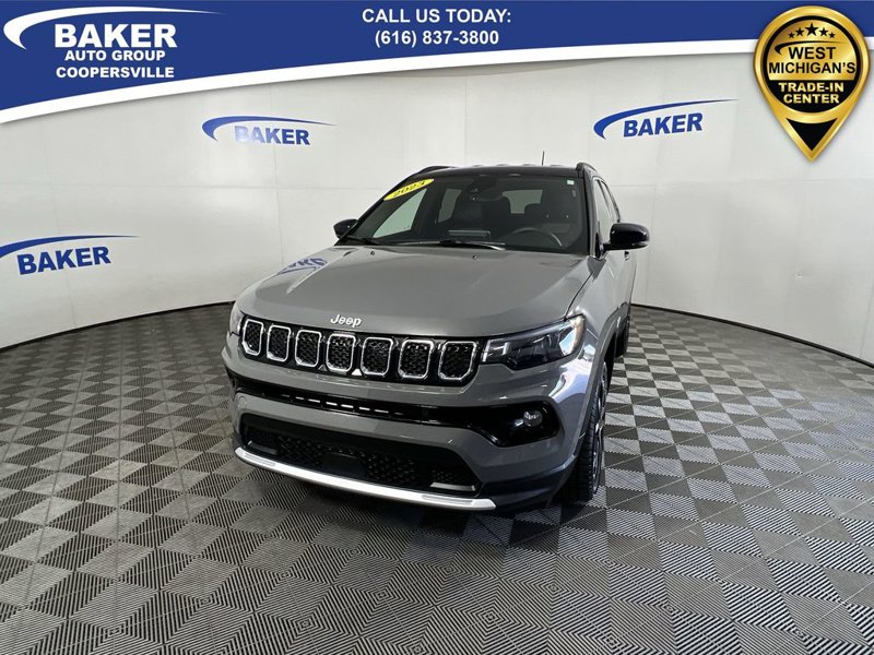 Used 2023 Jeep Compass Limited image 1