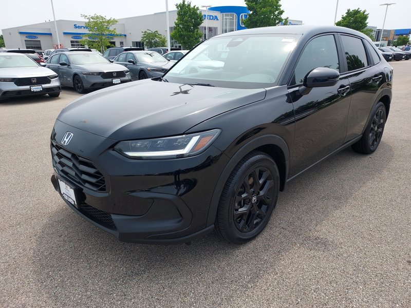 Certified 2023 Honda HR-V Sport image 1