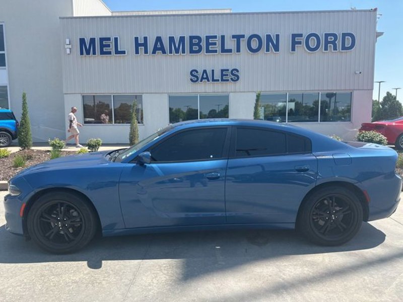 Used 2021 Dodge Charger SXT w/ Leather Interior Group image 1