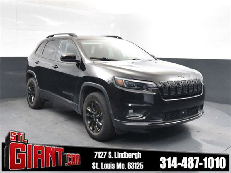 Certified 2023 Jeep Cherokee Altitude Lux image 1