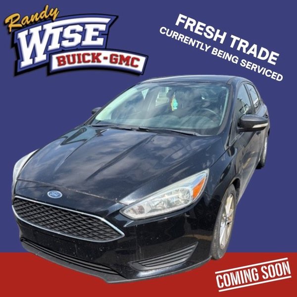 Used 2016 Ford Focus SE w/ SE Cold Weather Package image 1