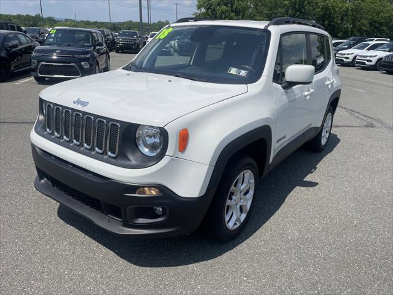 Certified 2018 Jeep Renegade Latitude w/ Cold Weather Group image 1
