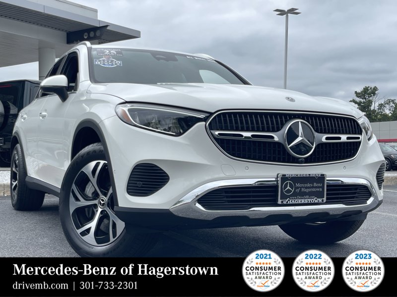 Certified 2025 Mercedes-Benz GLC 350e 4MATIC image 1