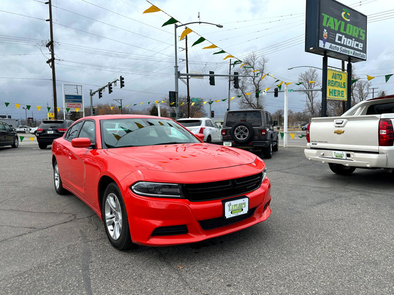 Used 2021 Dodge Charger SXT w/ Leather Interior Group image 1
