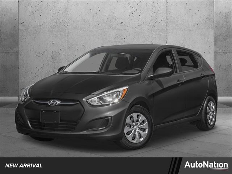 Used 2017 Hyundai Accent SE image 1