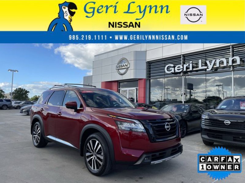 Certified 2024 Nissan Pathfinder Platinum image 1