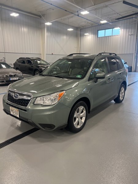 Used 2015 Subaru Forester 2.5i Premium image 1