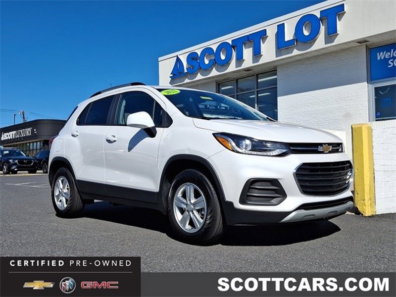 Certified 2022 Chevrolet Trax LT w/ LT Convenience Package image 1