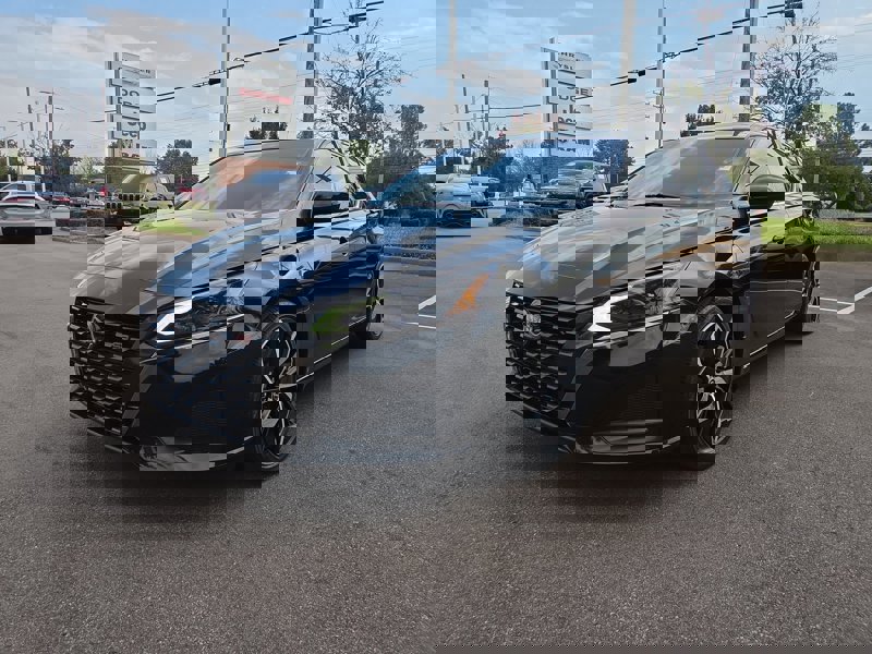 Used 2023 Nissan Altima 2.5 SR image 1