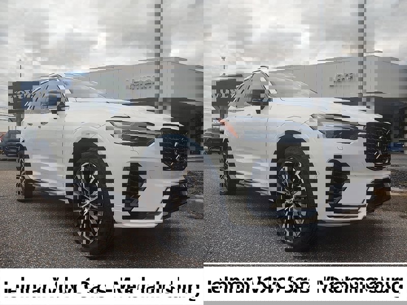 Certified 2023 Volvo XC60 T8 Plus image 1