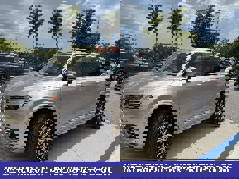 Certified 2024 Volvo XC90 B6 Plus w/ Protection Package Premier image 1