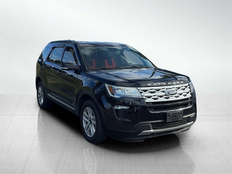 Used 2018 Ford Explorer XLT w/ Equipment Group 201A image 1