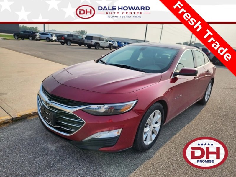 Used 2019 Chevrolet Malibu LT w/ Driver Confidence Package image 1