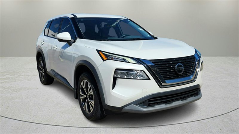 Certified 2022 Nissan Rogue SV image 1