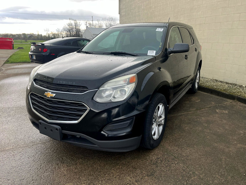 Used 2017 Chevrolet Equinox LS image 1