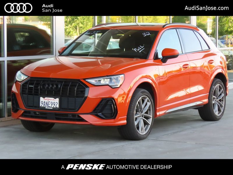 Certified 2022 Audi Q3 2.0T Premium w/ Black Optic Sport Package image 1