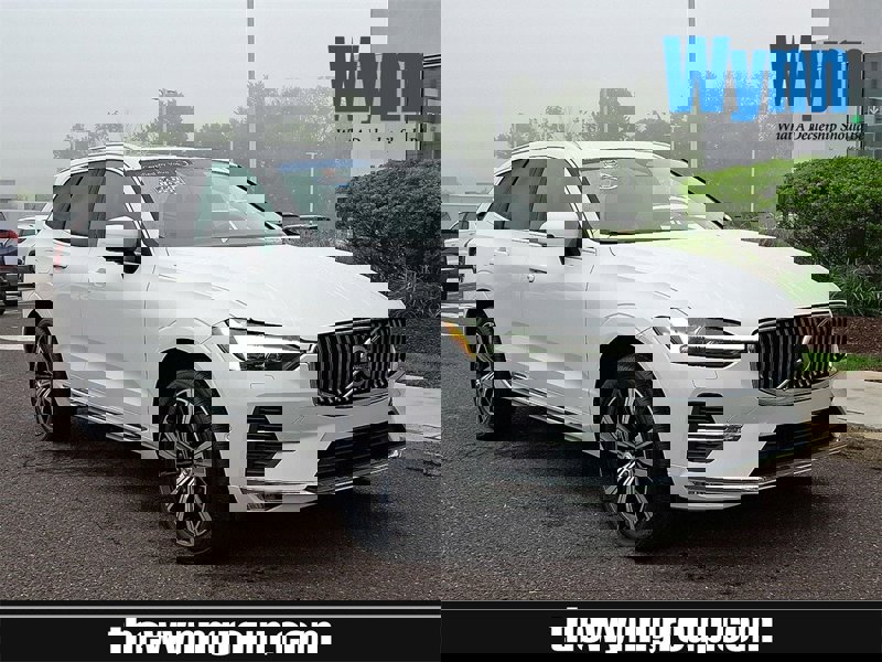 Certified 2023 Volvo XC60 B5 Plus w/ Climate Package image 1