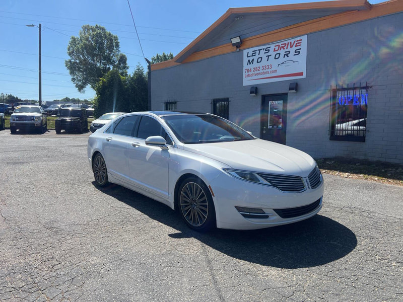 Used 2015 Lincoln MKZ w/ Equipment Group 102A Reserve image 1