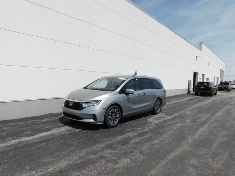 Certified 2024 Honda Odyssey EX-L image 1